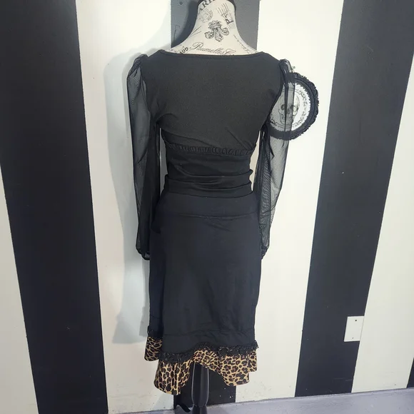 Pinup Leopard Ruffle Skirt - Picture 7 of 11